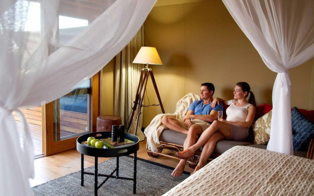 Zoofari Lodge at Taronga Western Plains