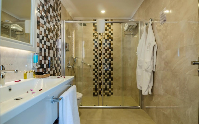 Fatih Hotel Kleopatra