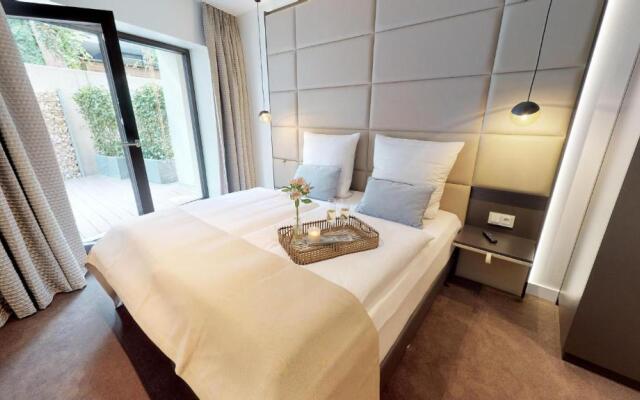 White Pearl Apartment 0.01