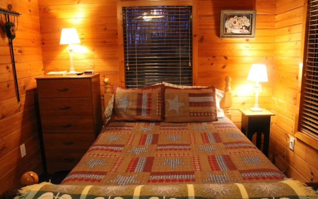 Romantic Honeymooner Hot Tub Jacuzzi Swing FP