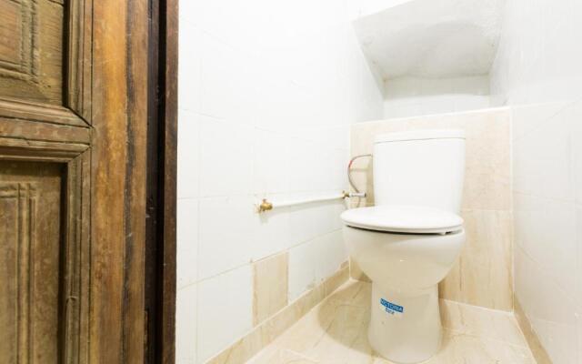 Earth Hostel