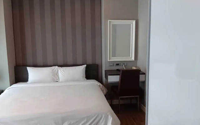 J Residence Thonglor 8