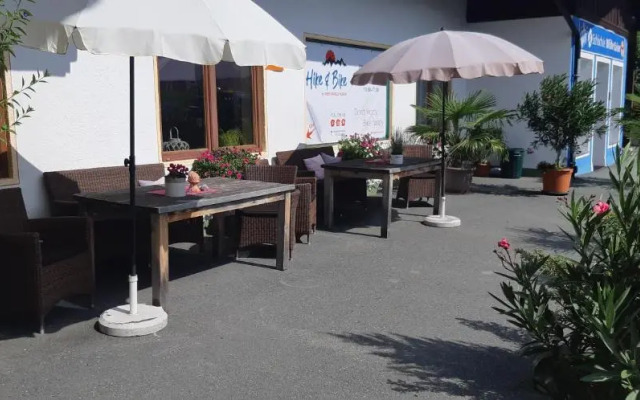 Noichl's Hotel Garni