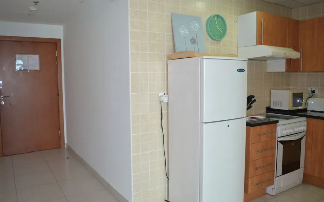 Ascapes Marina Views Tower B