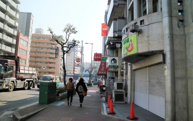 At RLiS House Namba Minami