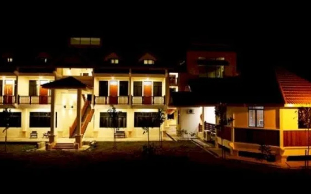 Suria Hill Country House, Janda Baik