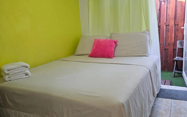 The Jazmine's Apartments