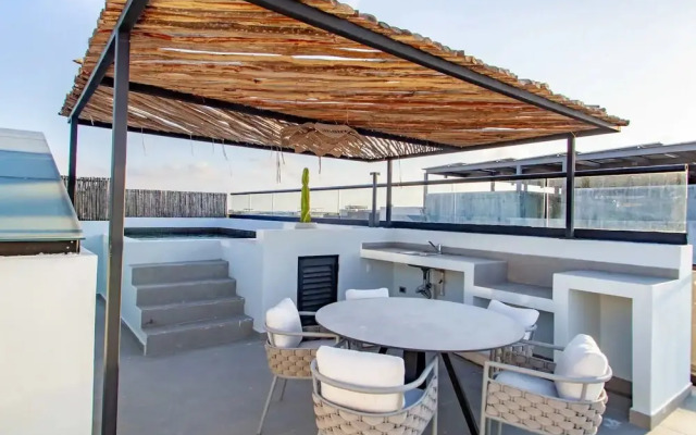 Kite Suite 207