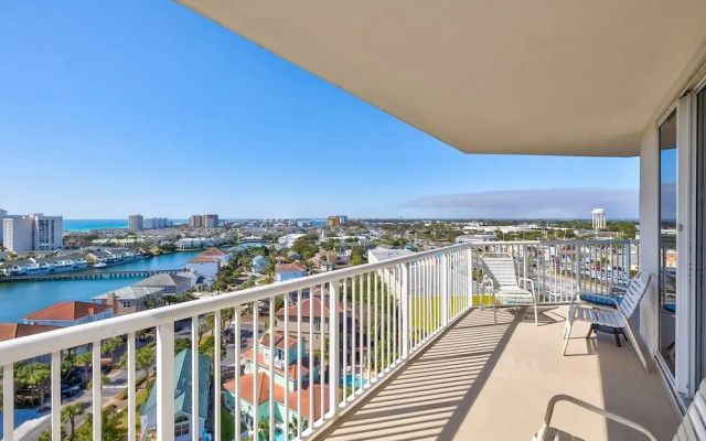 Terrace at Pelican Beach 1101 3 Bedroom Condo by Pelican Beach Management
