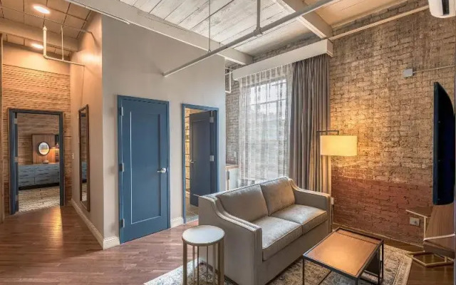 The Sessions Hotel
