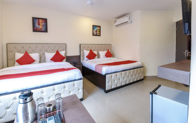 OYO 11689 Kelvish Hotel