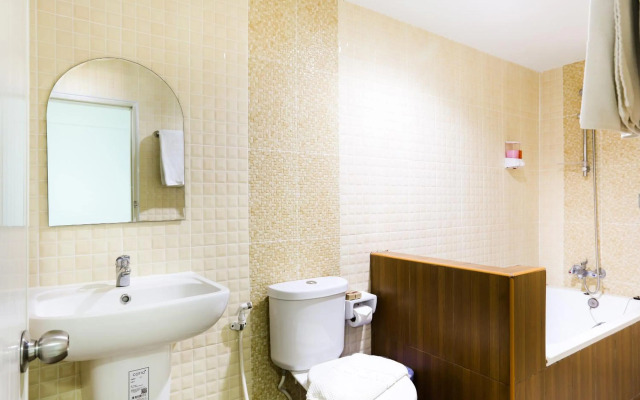 Luck Swan Boutique (SHA Plus+)