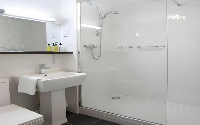 Charlton Kings Hotel