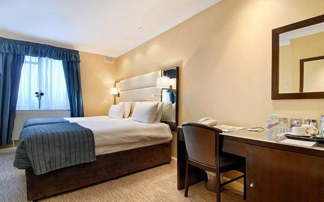 Park Grand Hyde Park