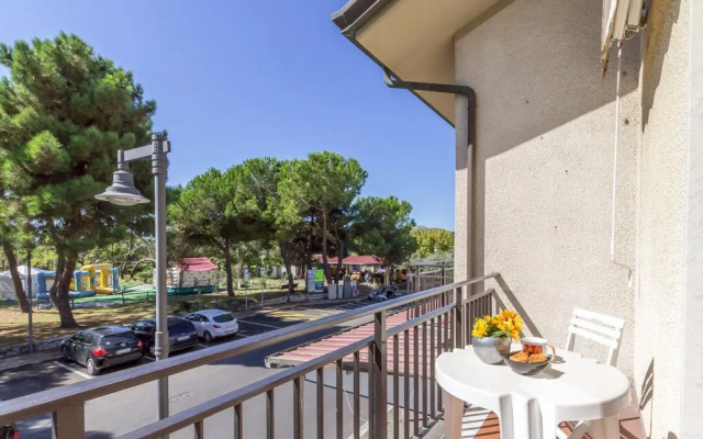 Daniela 4 100mt From sea