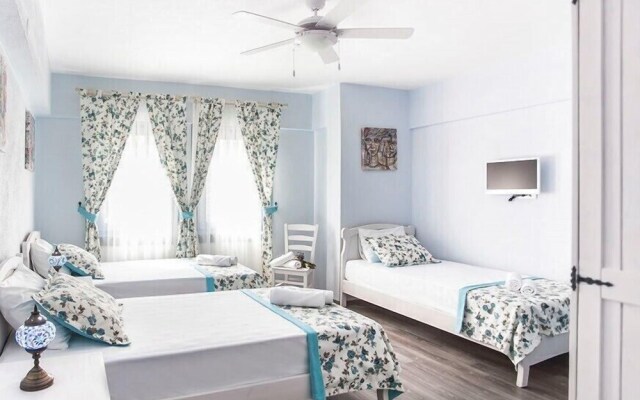 Bozcaada Basak Konukevi