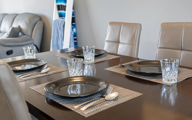 Bahama Breeze No Service Fees Hot Tub Pool