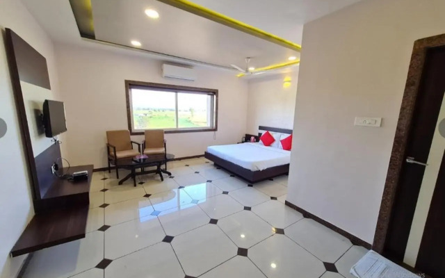 OYO 19312 Hotel Shiv Shakti