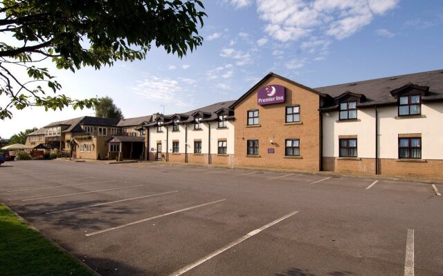 Premier Inn Cardiff West