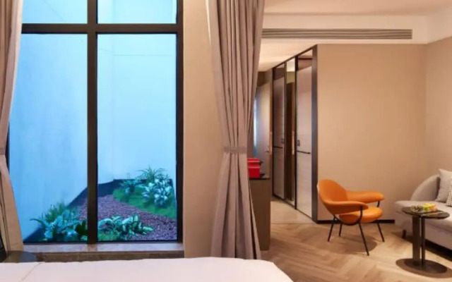 UrCove by Hyatt Shanghai Xuhui West