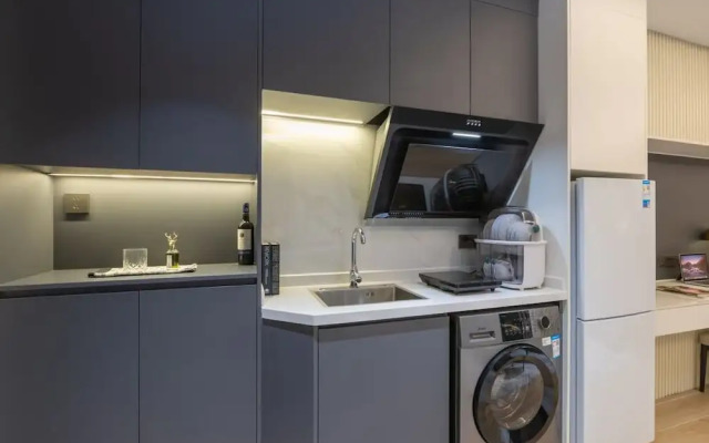 Xiang Ji Executive  Apartment