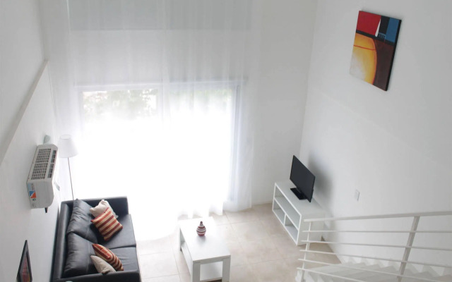 Laprida Suites