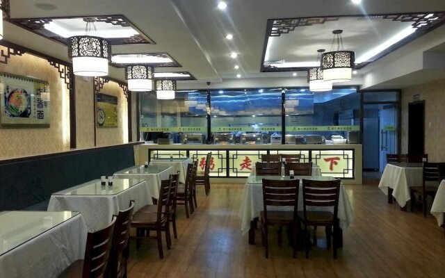 Xiangjiang Hotel