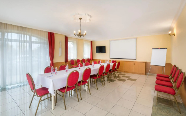 Hotel Platan