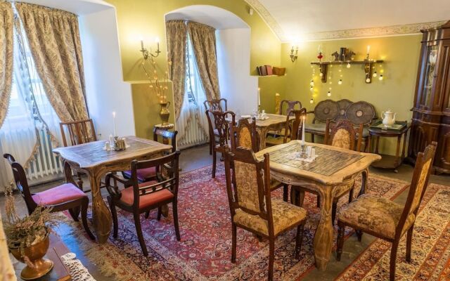 Pakruojis Manor's Palace Boutique Hotel