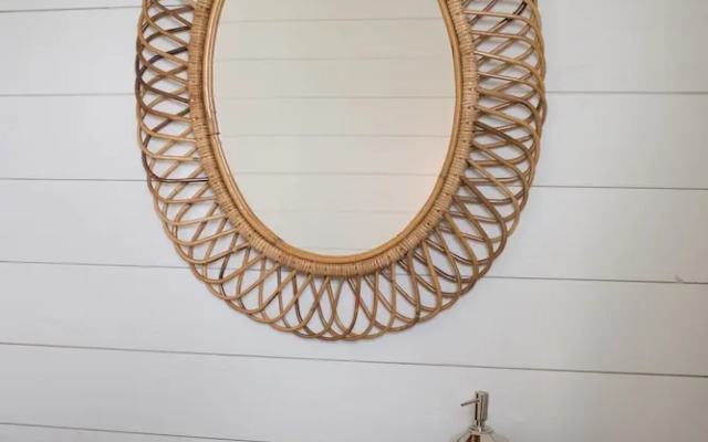 Conch Shell Harbour Island 5 Bedroom Home