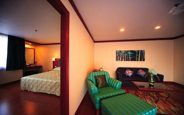 Baiyoke Suite Hostel