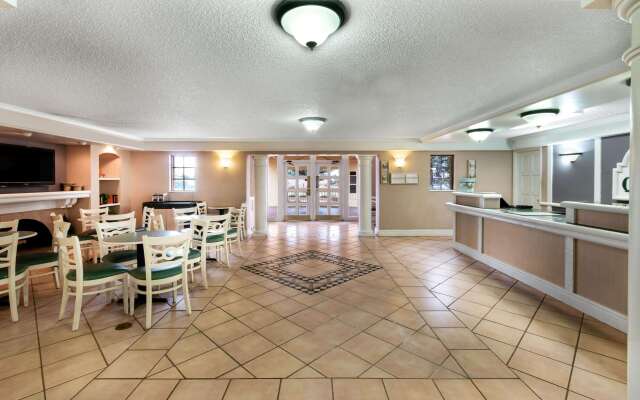 La Quinta Inn by Wyndham Albuquerque Northeast