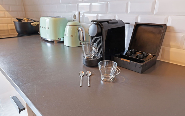 ON Apartments - Family - Free Parking & Pet Friendly
