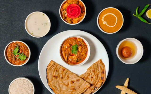 Oyo 35878 Hotel G Glossy