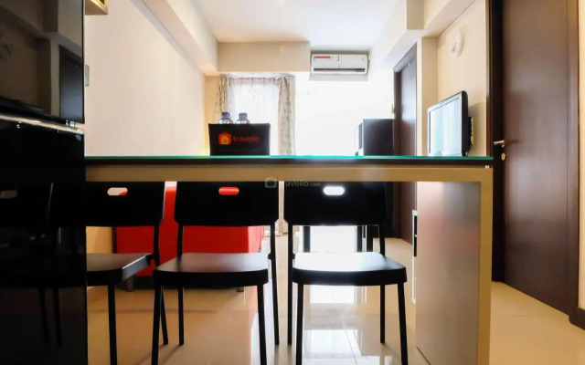 2BR Best Location The H Residence Apartment By Travelio