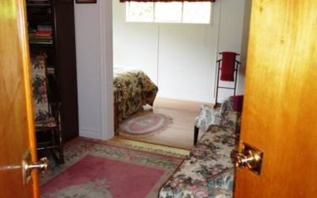 Riverbank B&B