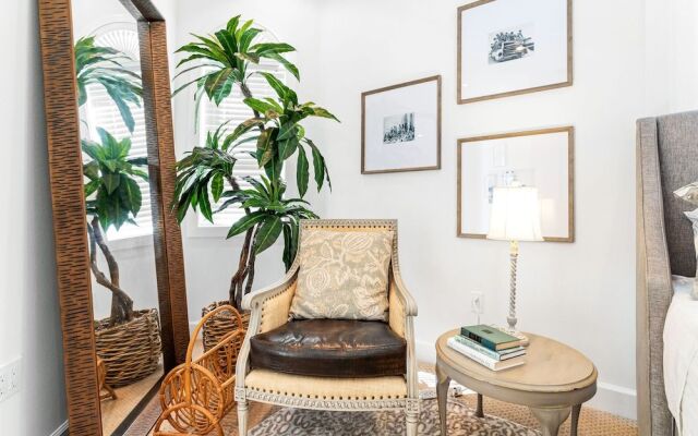 Off The Hook By Beachside Management