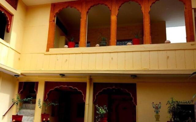 Vamoose Heritage Haveli