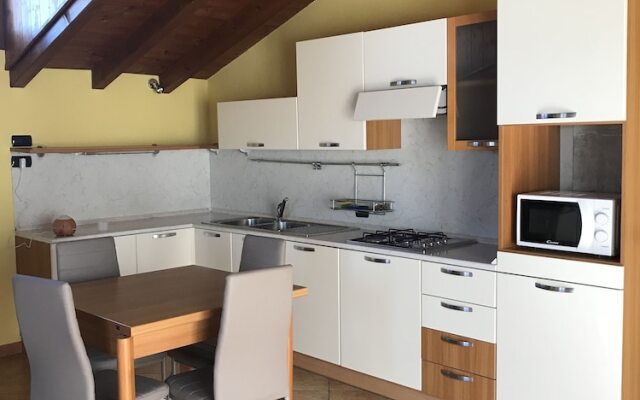 Color House Malpensa B&B