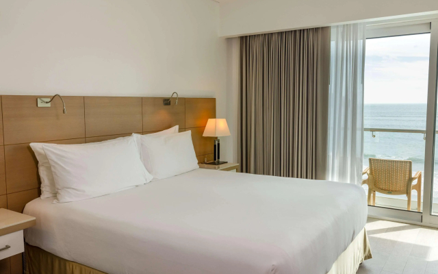 DoubleTree by Hilton Mazatlan