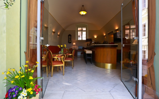 Appia Hotel Residences