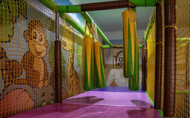 Toot House -Alqayem