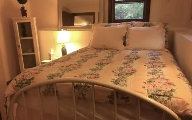 Clear Pond Suite