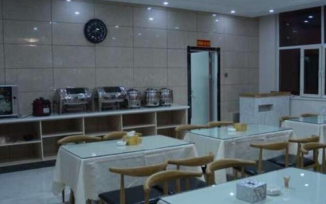 Shell Yining City Jiefang Xi Road Hotel