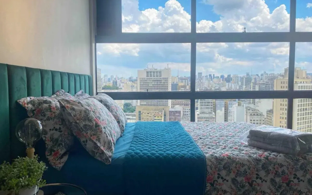 VISTA INCRÍVEL no 33 ANDAR no prédio mais alto de SP - Hotel in São Paulo - Photo 3