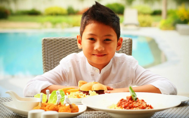 Harvest Hotel