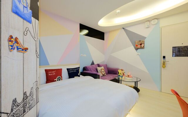 85 Asia Hotel