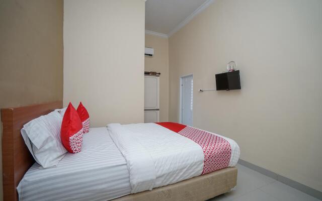 OYO 959 Graha Ham Family