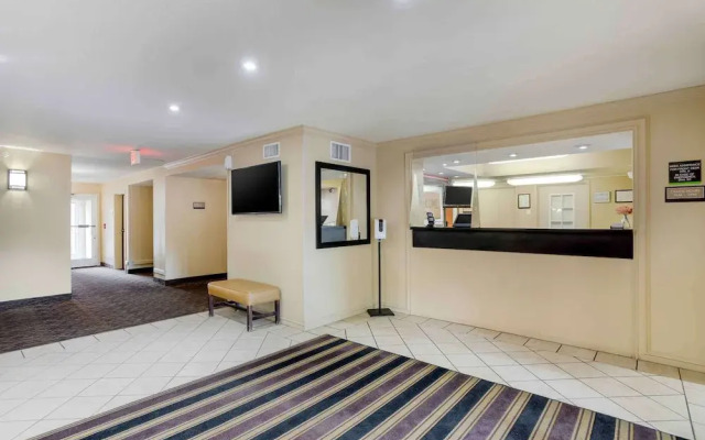 Extended Stay America Hotel Memphis - Poplar Avenue