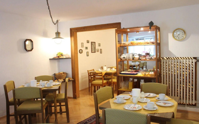 Pension Sonne Bed & Breakfast